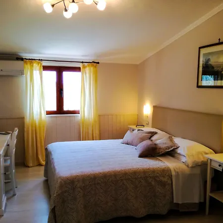 Fiorita Hotell 3*