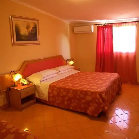 Szálloda Fiorita 3*